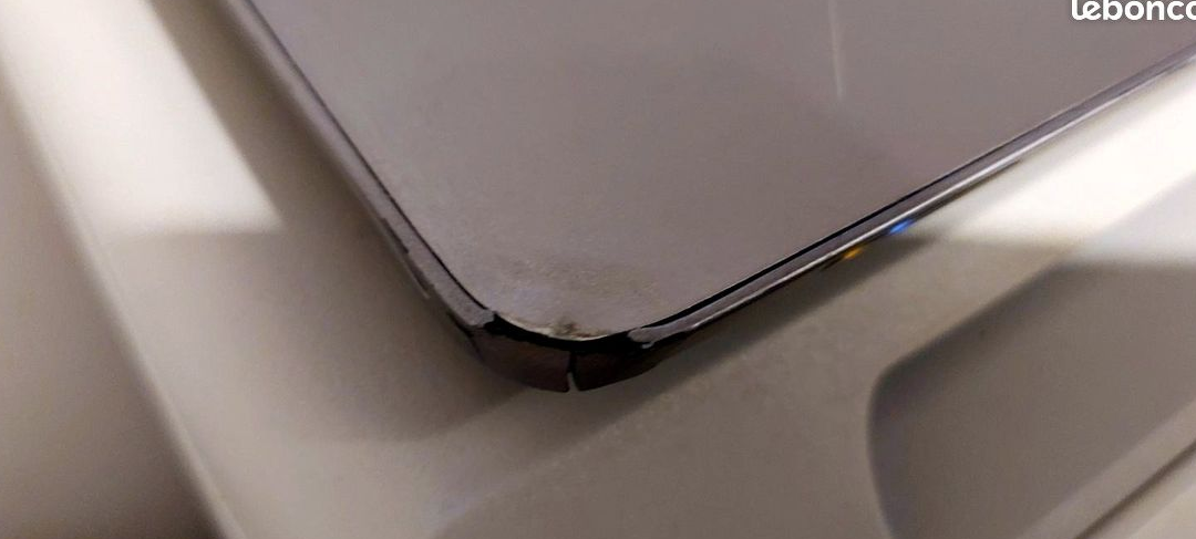 HP EliteBook 850 i5 pour pièces ou réparation