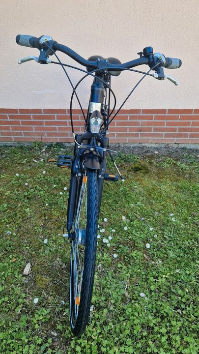 Velo de ville, randonnée robuste et confortable