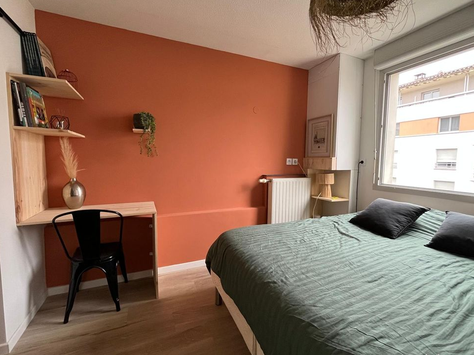 Chambre avec salle d’eau privée – Colocation confortable – Toulouse Sept Deniers