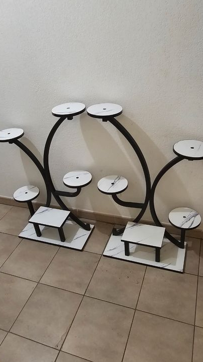 Meuble support pour plantes design