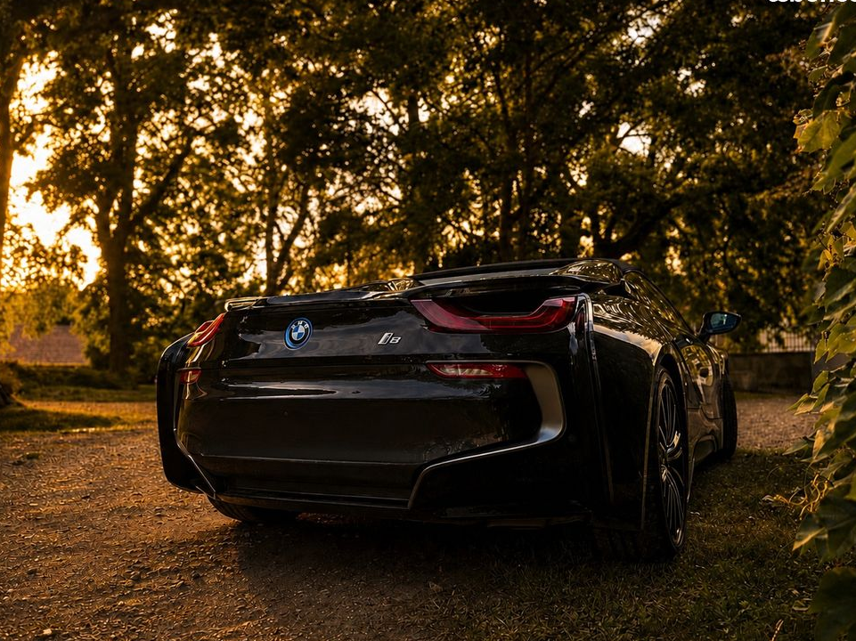 Location voiture mariage / évènement / week-end - Bmw i8 cabriolet