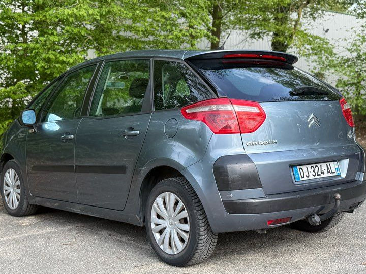 Citroën C4 Picasso BVA 1.6l HDI 110CV