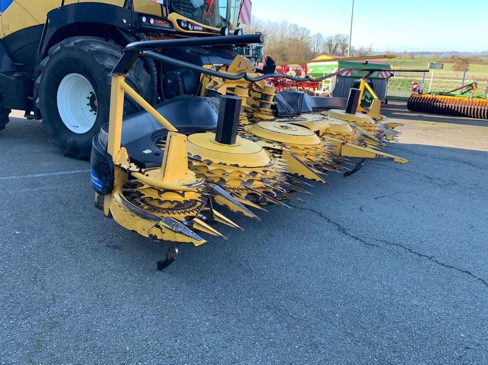 New Holland 750 BFI