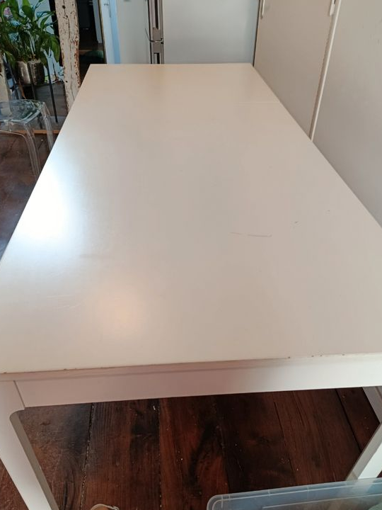 Table blanche bois IKEA
