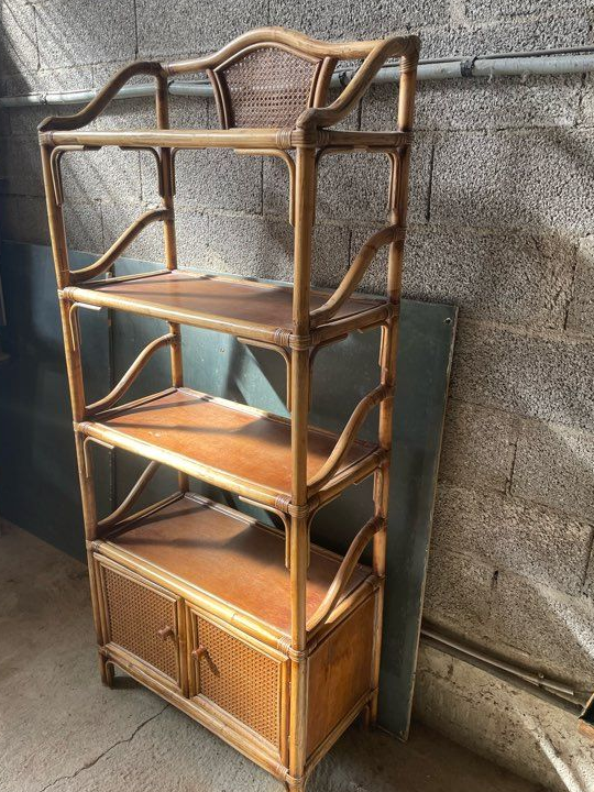 Étagère rotin