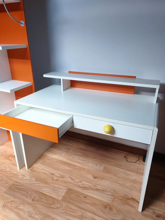 Bureau Gautier