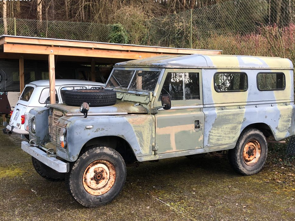 2 Land Rover Séries 3