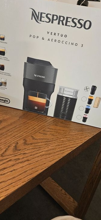 Machine nespresso pop vertuo NEUVE