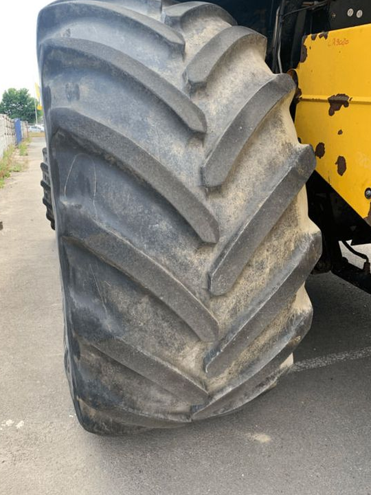 New Holland CR 9080