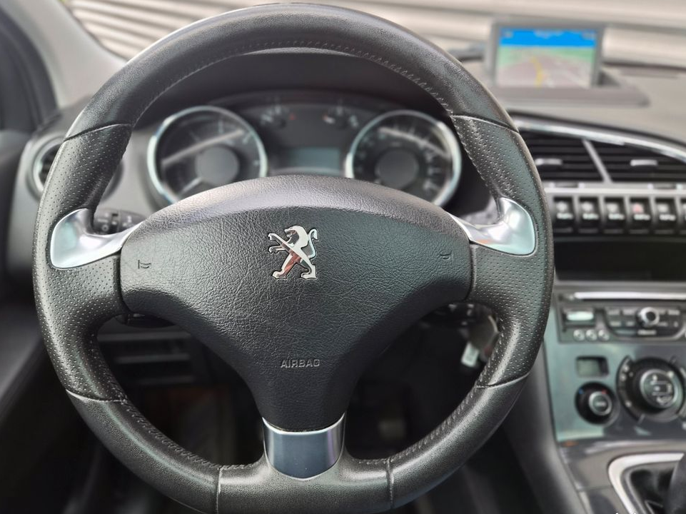 Peugeot 3008 2.0 hdi 150 gps/toit pano/affi tete/caméra/jantes/regul vitesse