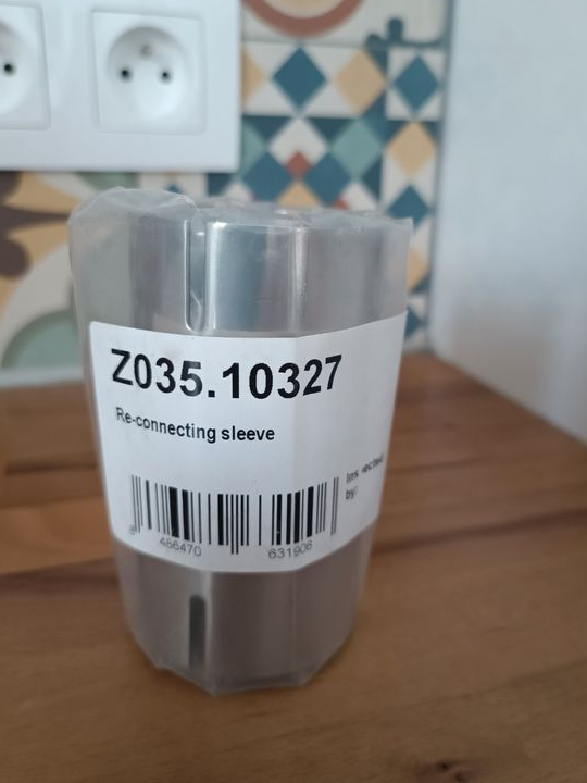 Tube raccord échappement