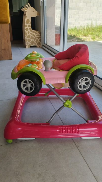 Youpala / trotteur voiture