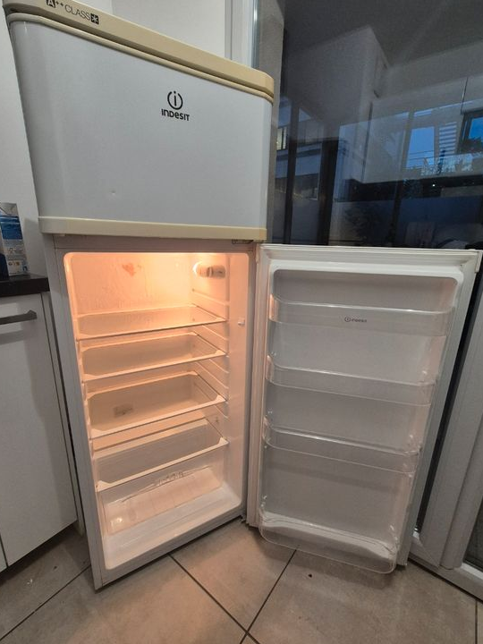 Frigo/congélateur Indesit