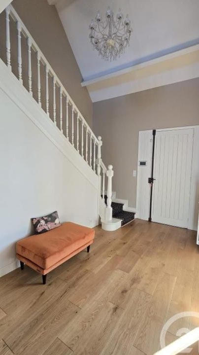 Maison 6 pièces 190 m²