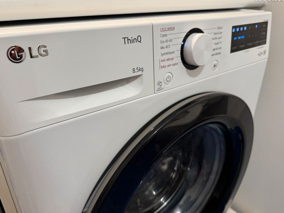 Lave-linge LG 8,5 kg connecté – AI Direct Drive™ – Très bon état