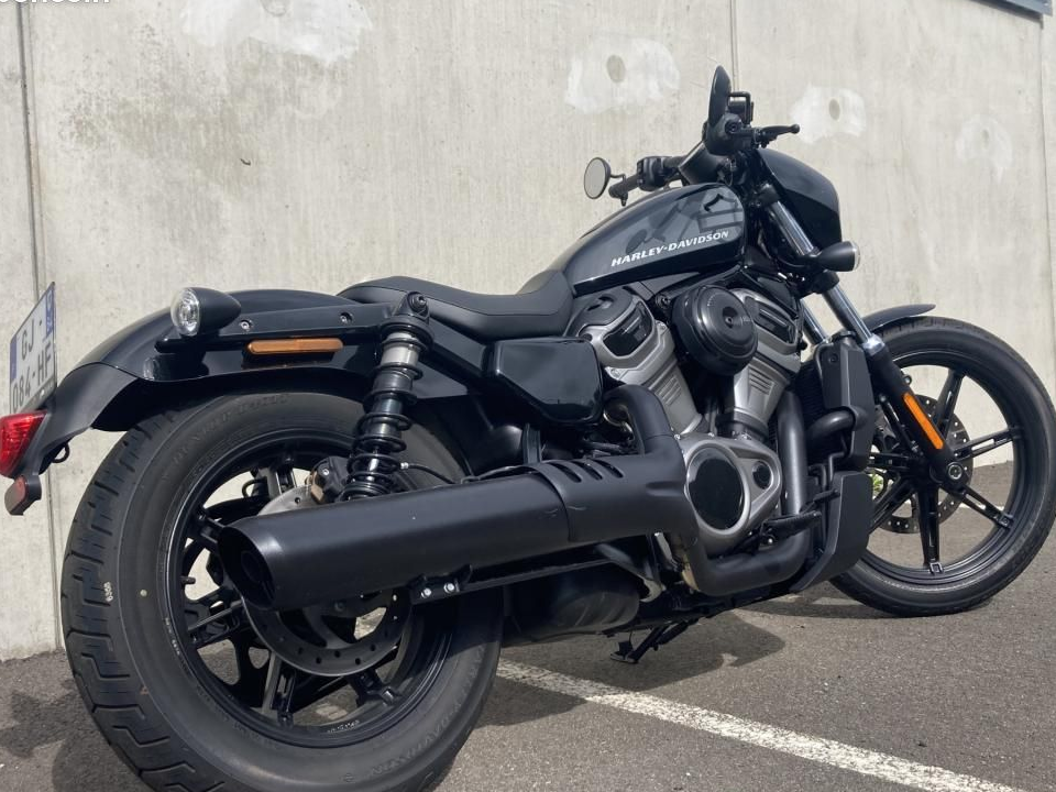 Harley Davidson SPORTSTER NIGHTSTER 975