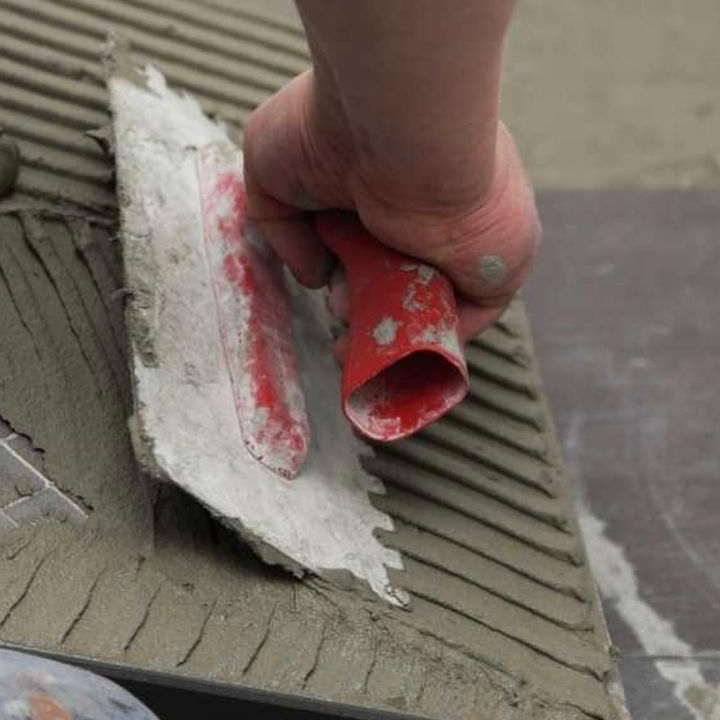 📦 Colle carrelage blanc – promo directe 💎⚡