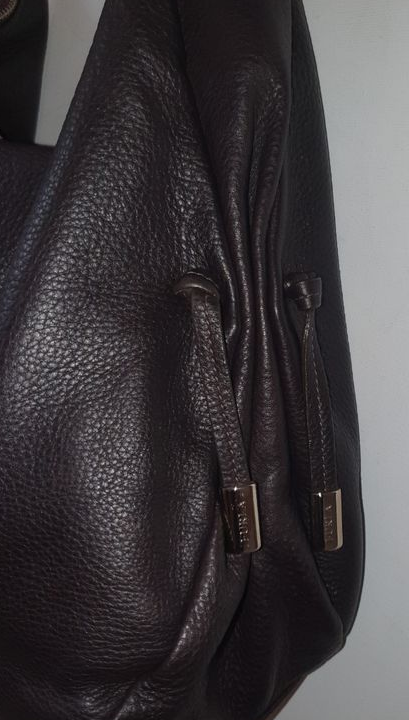 Magnifique sac hobo Furla cuir grainÃ© chocolat