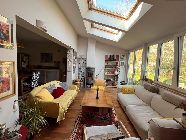 Maison 9 pièces 183 m²