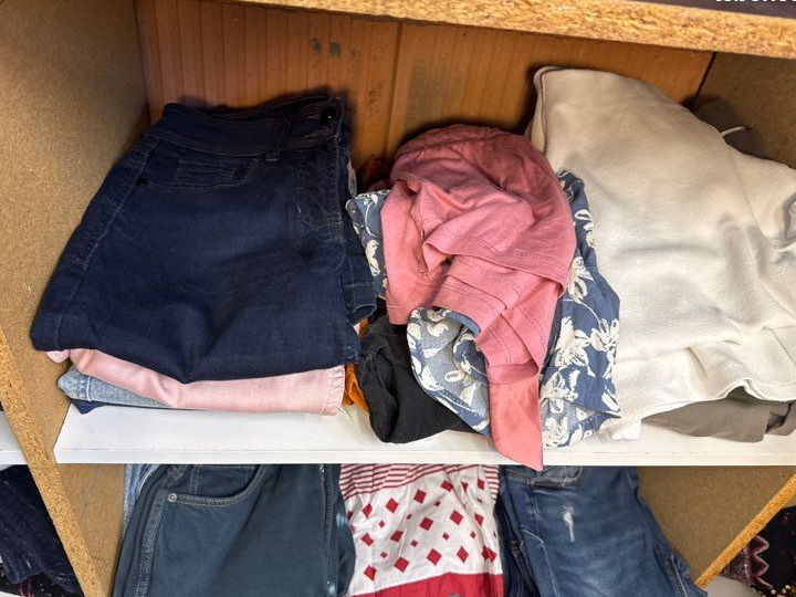 Lot de 20 articles femme t s