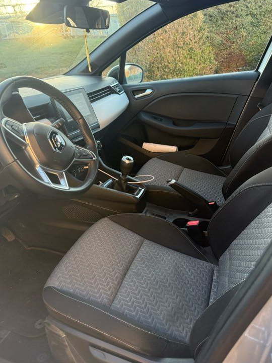 Clio 5 1.0l TCE 90ch finition Limited année 2022