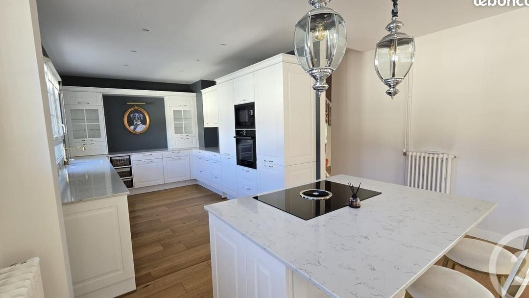 Maison 6 pièces 190 m²