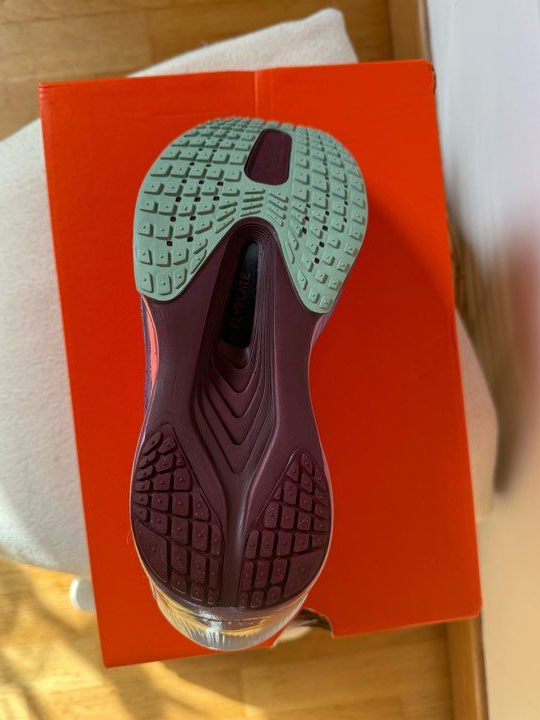 Nike Zoom Fly 06