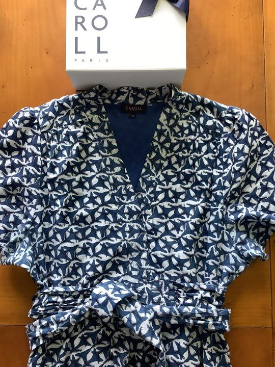 Robe longue fluide et évasée dans un joli imprimé Caroll taille 44