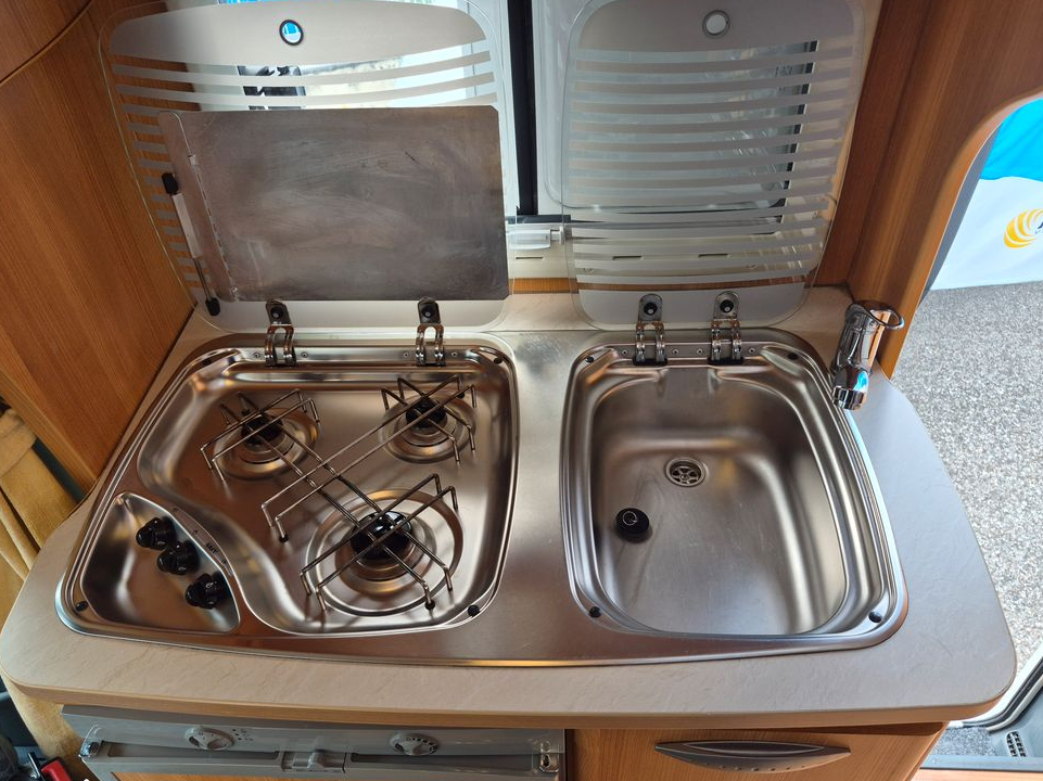 Camping-car Profilé Chausson FLASH 02 