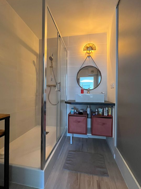 Chambre avec salle d’eau privée – Colocation confortable – Toulouse Sept Deniers