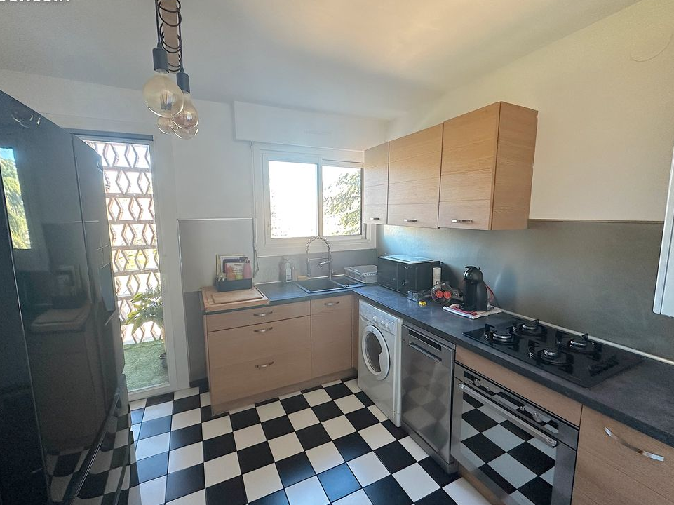 Place de l'Ormeau – T3 lumineux de 64m²