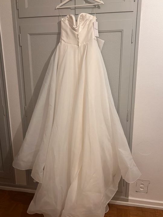 Robe de mariée neuve 280 euros