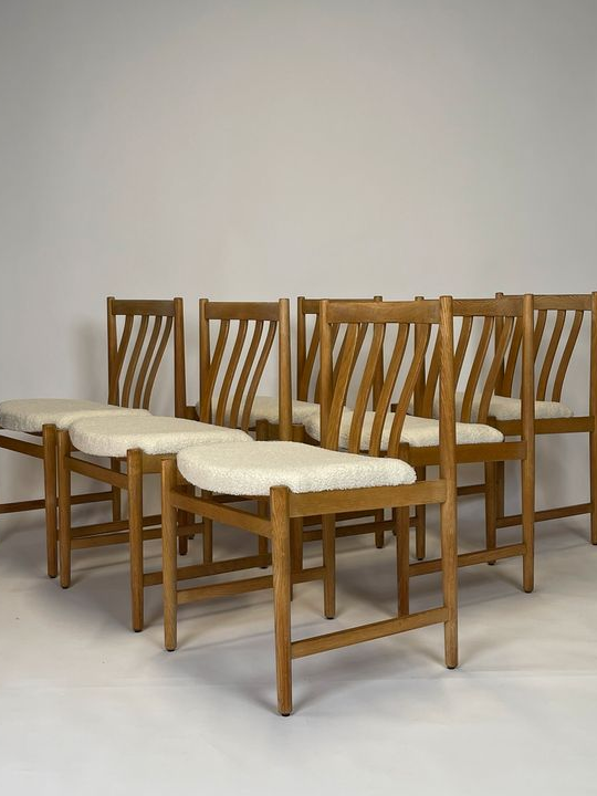 Lot de 6 chaises scandinaves des années 60 en chêne