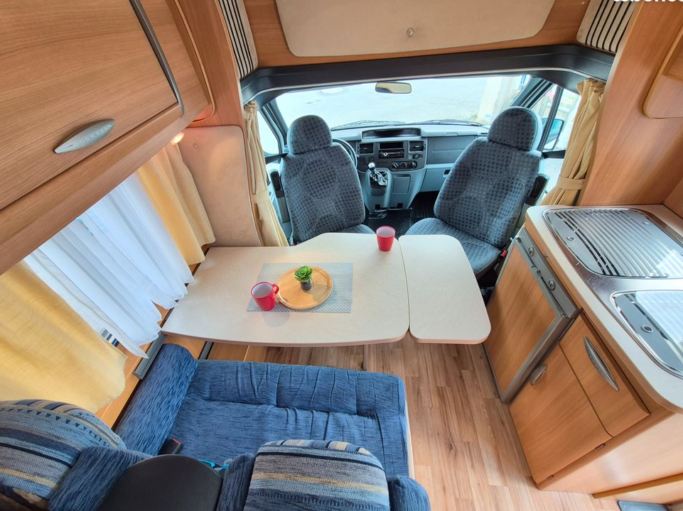 Camping-car Profilé Chausson FLASH 02 