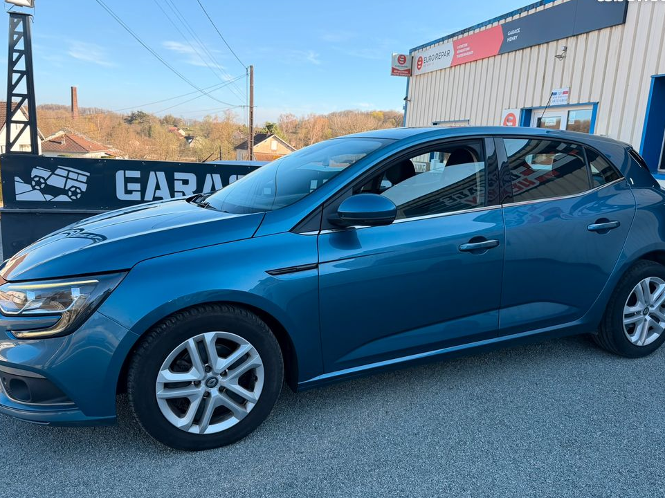 Renault megane blue dci 115 business gps