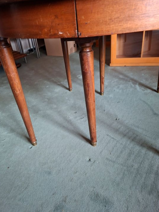 Table de salle à manger[115-315cm] + 6 chaises regences