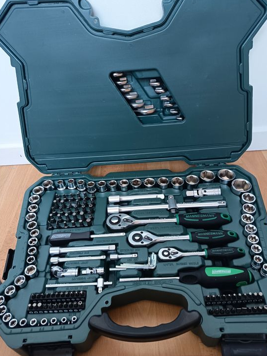 Malette a clé douilly