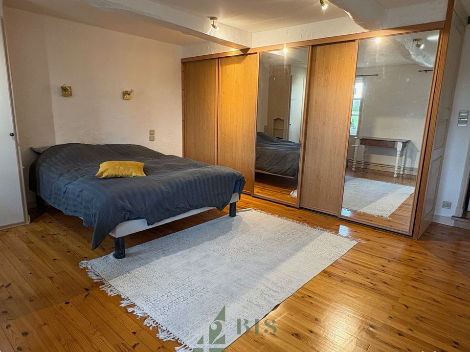 Propriété 6 pièces 190 m²
