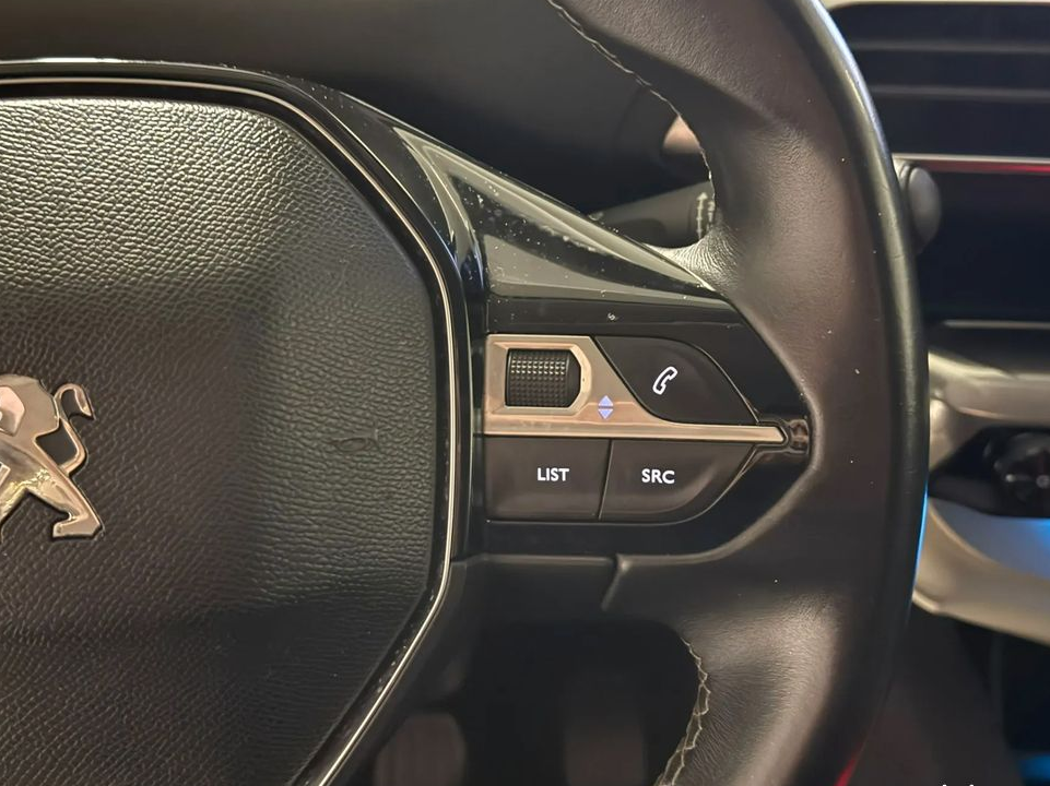 PEUGEOT 3008 120ch ACTIVE BUSINESS LED SUIVI A JOUR