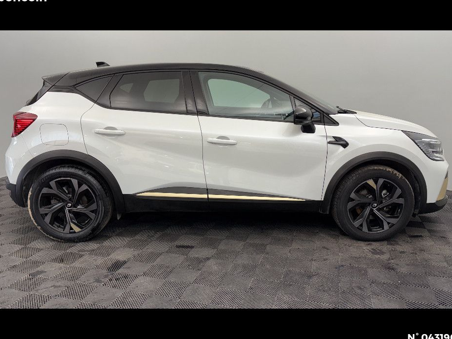Renault Captur E-Tech full hybrid 145 Engineered