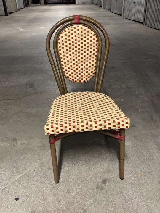 Lot de 10 chaises brasserie