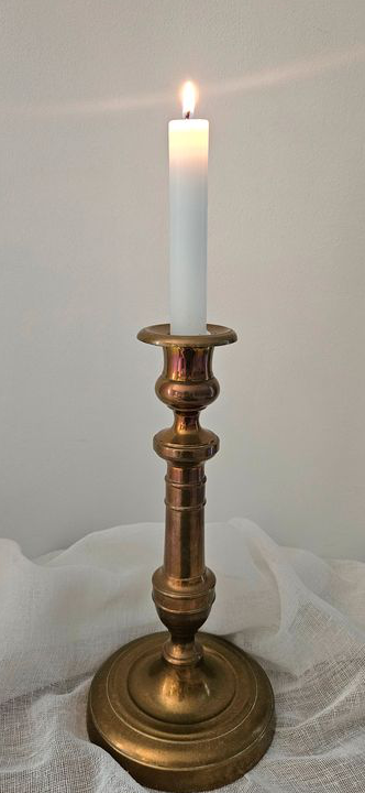 Bougeoir en laiton ancien 26 cm