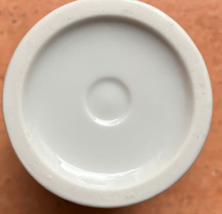 Vase décor chinois en porcelaine – rouge de fer – style asiatique vintage