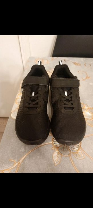 Baskets Newfeel Soft 140 JR – Noir Total – Pointure 38