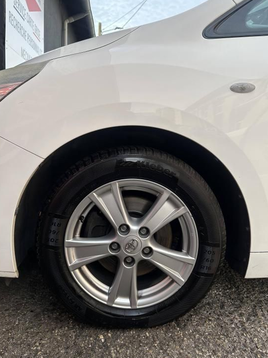 Toyota Verso 126 D-4D DYNAMIC 5 PLACES