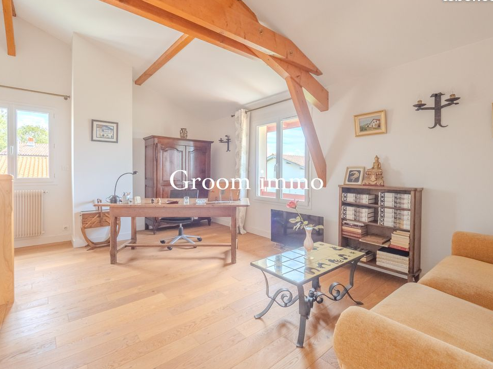 Maison 4 pièces 160 m²