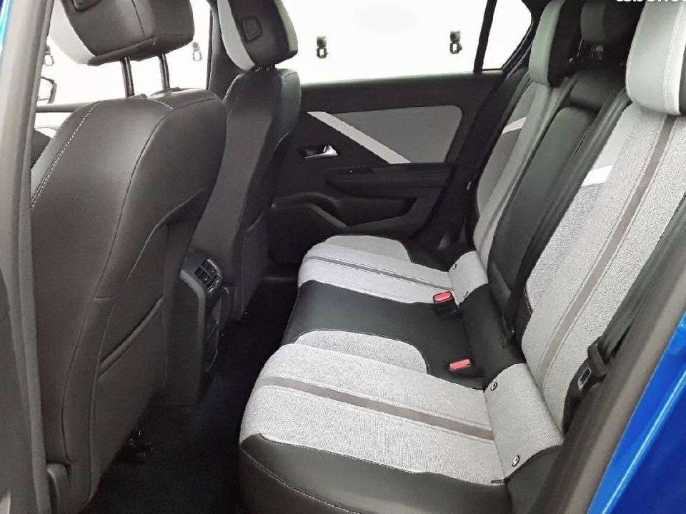 Opel Astra 1.2 Turbo 130 ch BVA8 - Elegance Business