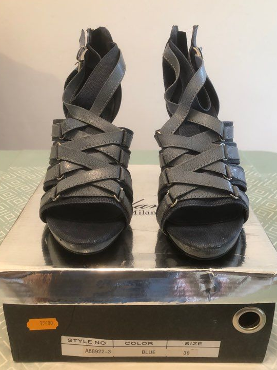 Chaussure femme neuve taille 37/38/