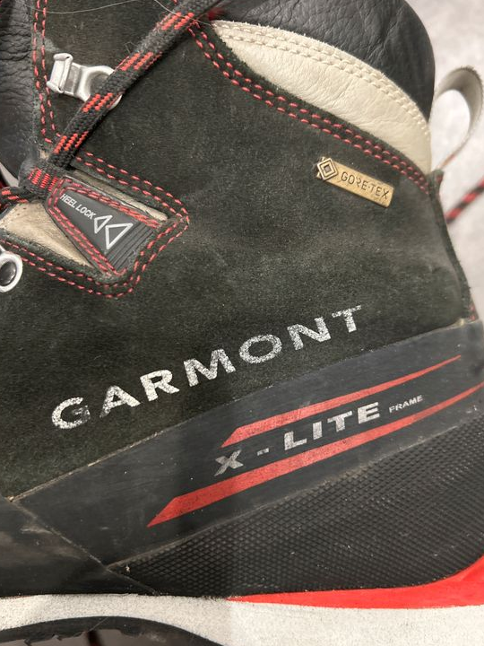 Paire Garmont 44,5