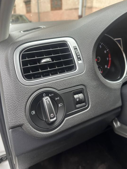 Volkswagen Polo V 1.2 TSI 90 BlueMotion Allstar 3P